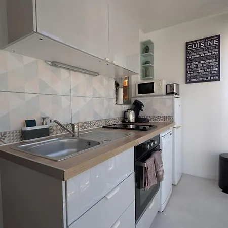 Cosy 30 M2 Climatise Au Centre De Lgm